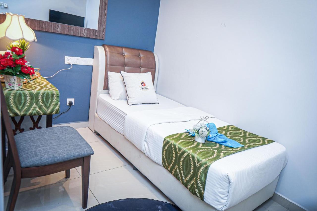 Hotel Ghazrins Desaru Pengerang Exteriér fotografie